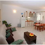 Benjamin * Rogoznica (Sibenik-Knin)
